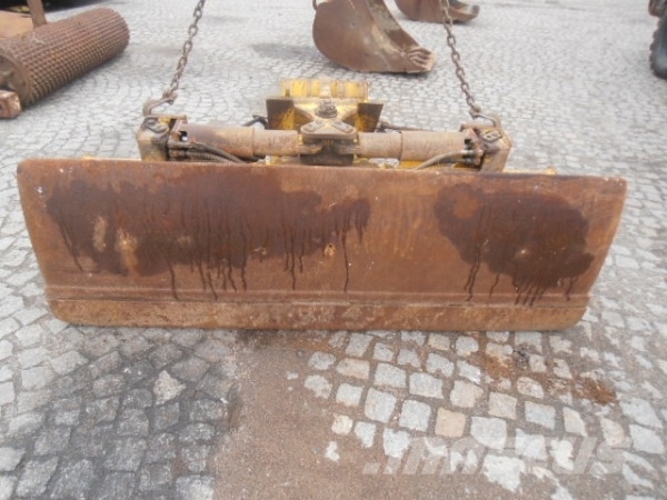 ŁYŻKA SKARPOWA SKARPÓWKA HYDRAULICZNA KEWACO ABL 1 Łyżki do koparek