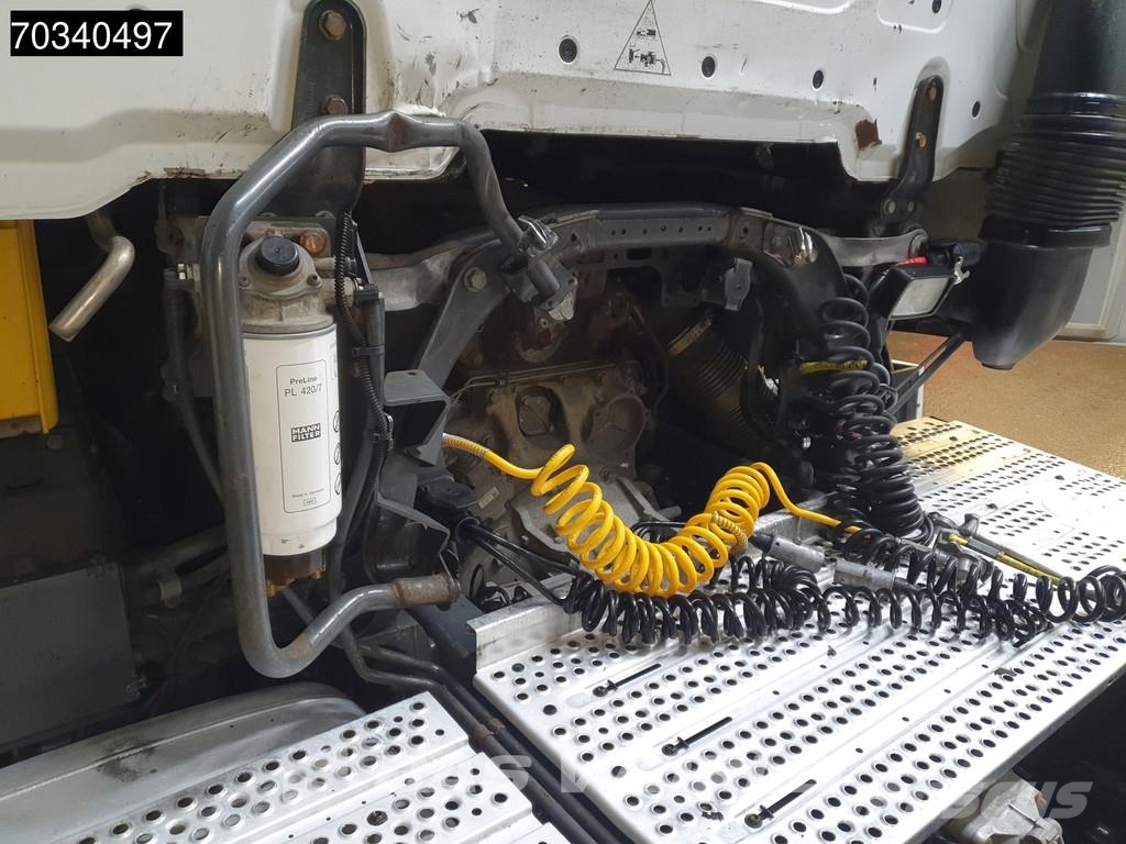 Mercedes-Benz Actros 1942 4X2 Mega StreamSpace NL 2xTanks Hebesa Vilcēji