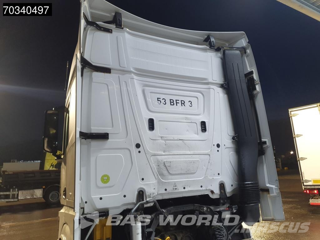 Mercedes-Benz Actros 1942 4X2 Mega StreamSpace NL 2xTanks Hebesa Vilcēji