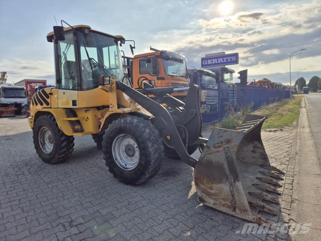 Volvo L30B-Z/X - year 2007 - 9420 hours لوادر بعجل