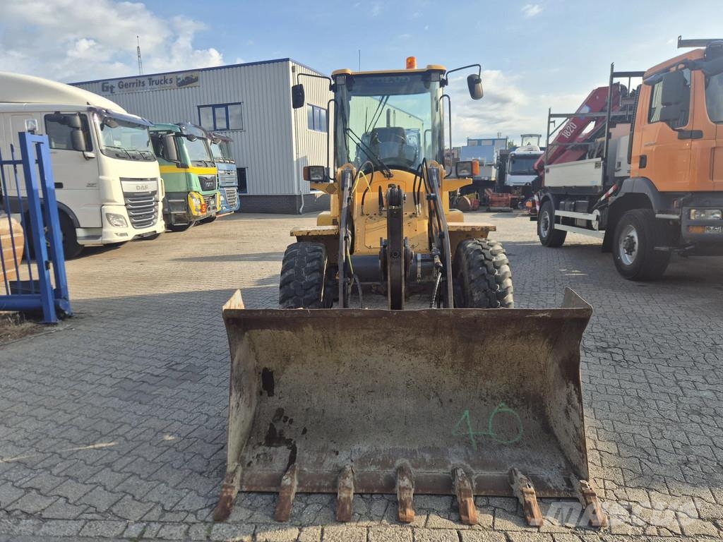 Volvo L30B-Z/X - year 2007 - 9420 hours لوادر بعجل