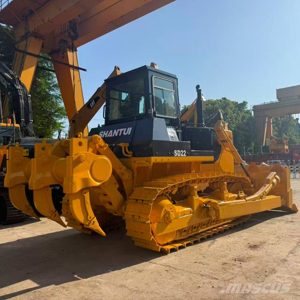 Shantui SD22 Crawler dozers