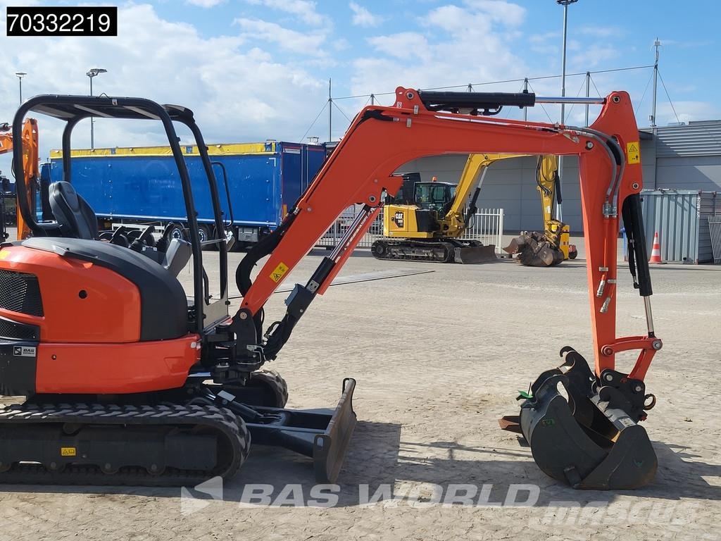 Kubota U36 -4 3 Buckets - Like New! Minigraafmachines < 7t