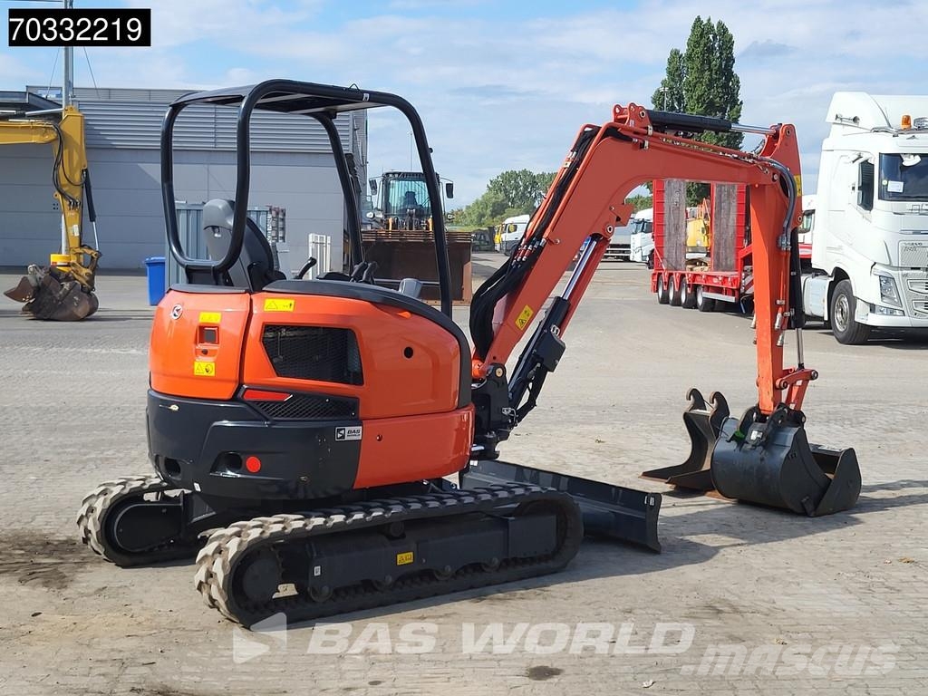 Kubota U36 -4 3 Buckets - Like New! Miniekskavaatorid < 7 t