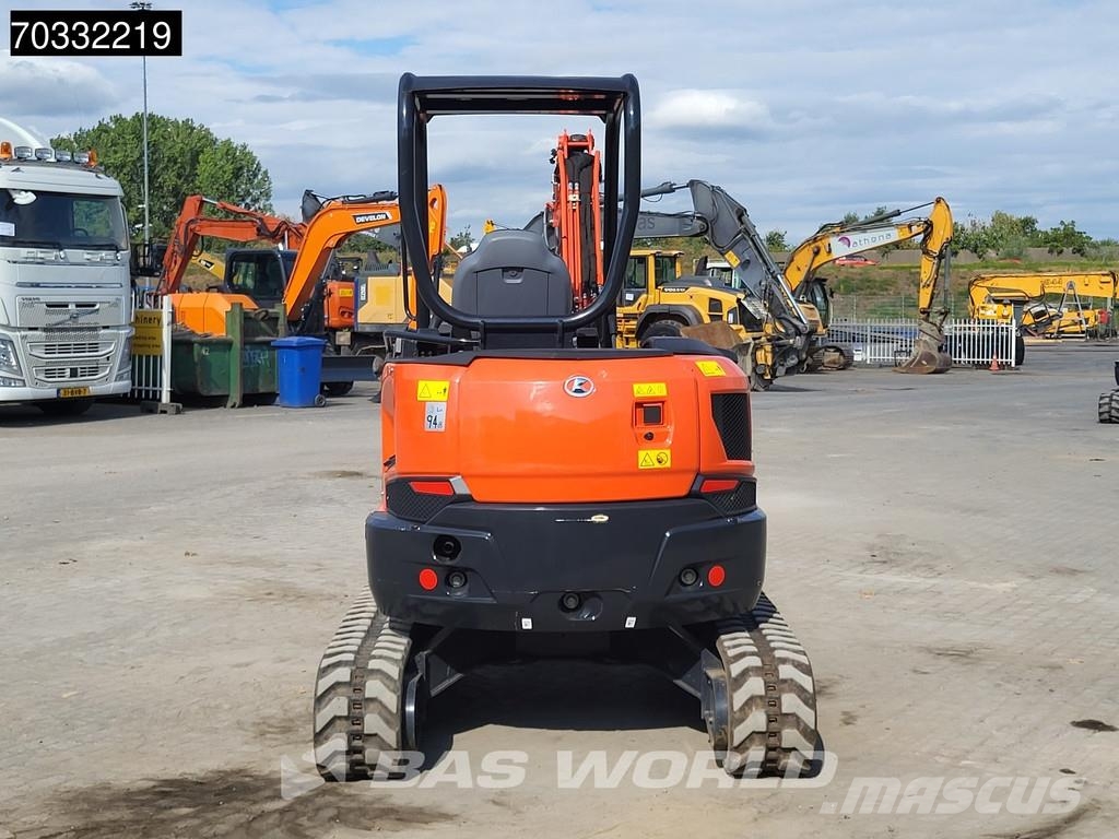 Kubota U36 -4 3 Buckets - Like New! Miniekskavaatorid < 7 t