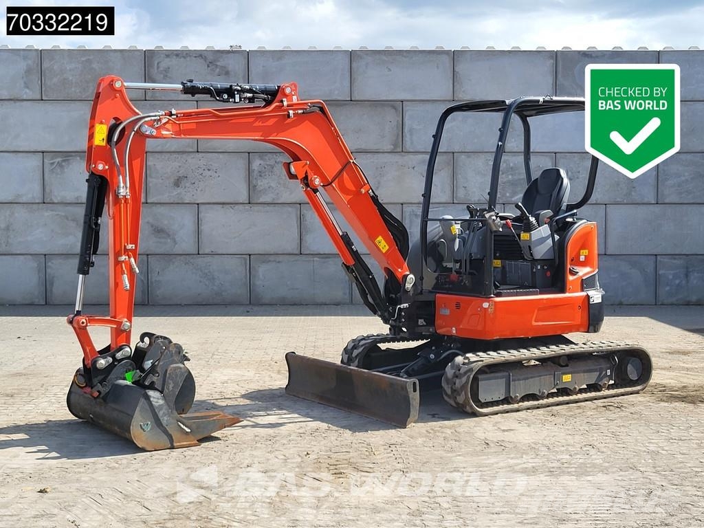 Kubota U36 -4 3 Buckets - Like New! Minigraafmachines < 7t
