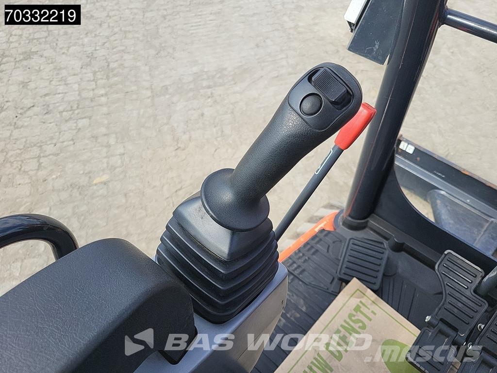 Kubota U36 -4 3 Buckets - Like New! Minigraafmachines < 7t