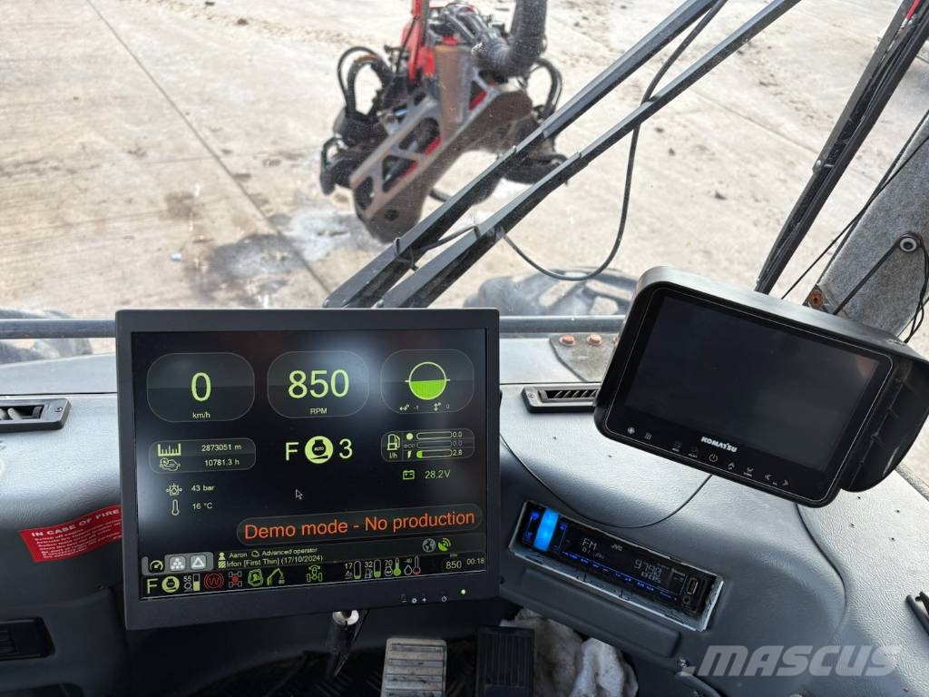 Komatsu 911.5 Harvesteriai (miško kirtimo mašinos)