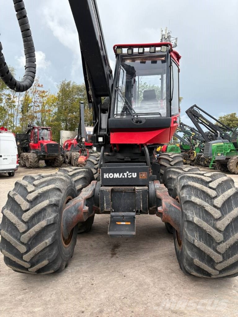 Komatsu 911.5 Harvesteriai (miško kirtimo mašinos)