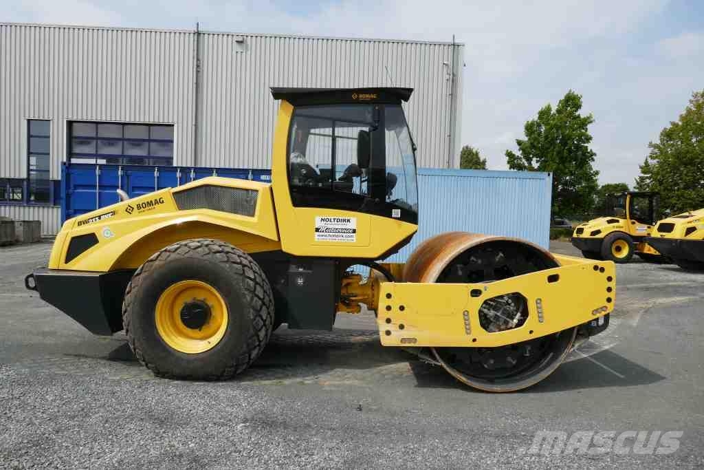 Bomag BW 213 BVC-5 Pinnasetihendajad