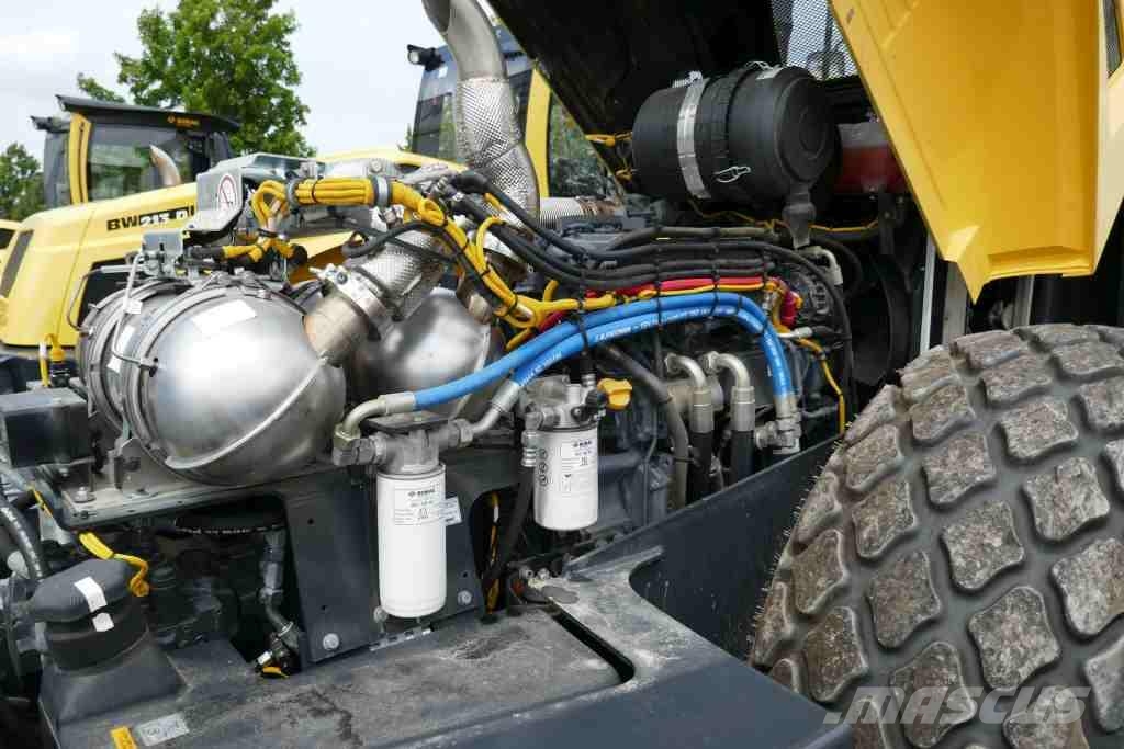 Bomag BW 213 BVC-5 Pinnasetihendajad