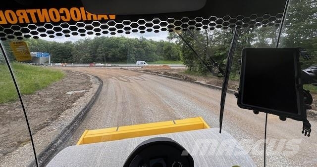 Bomag BW 213 BVC-5 Pinnasetihendajad