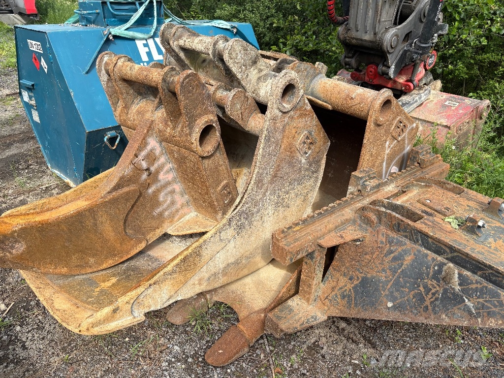 Volvo Ec250ENL Bandgrävare