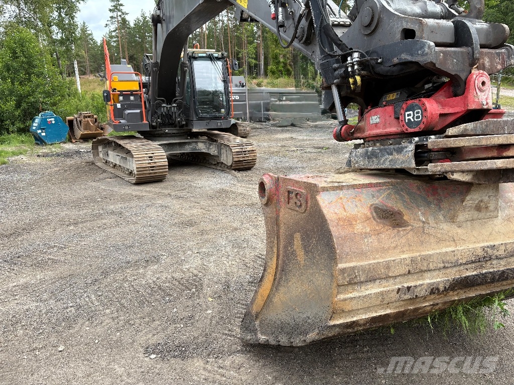 Volvo Ec250ENL Bandgrävare
