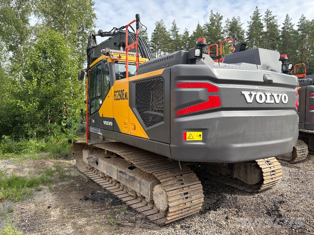 Volvo Ec250ENL Bandgrävare