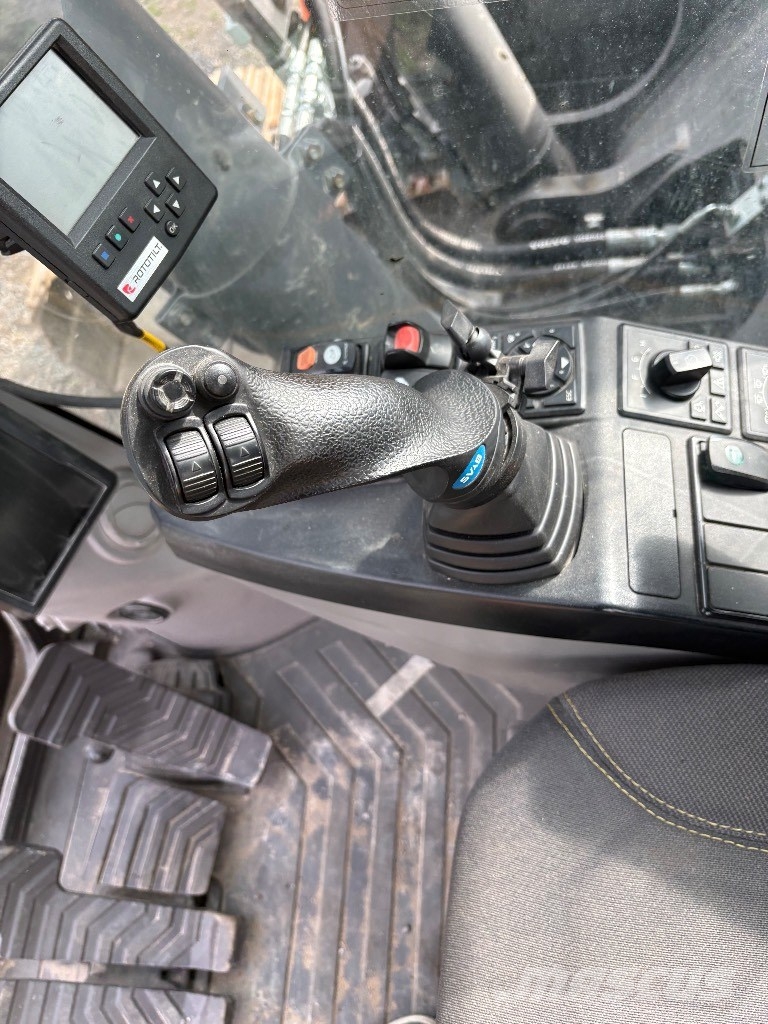 Volvo Ec250ENL Bandgrävare