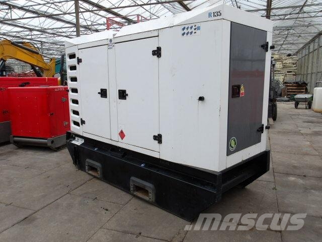 Sdmo R135 Geradores a diesel