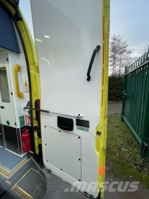 Fiat Ducato A&E Fiat Ducato A&E Vehicle with Stryker Pr Sanitky