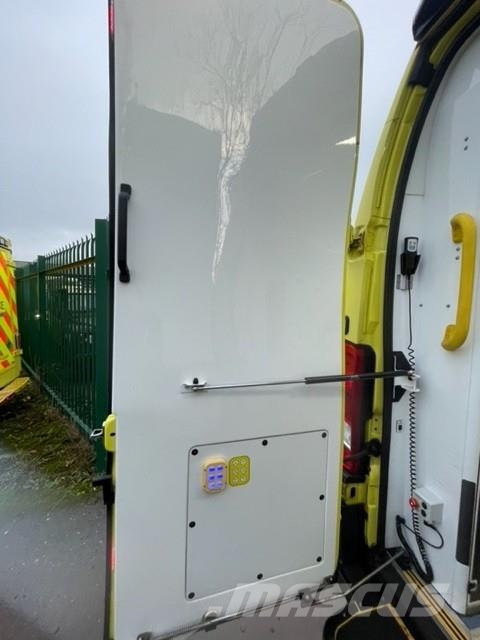 Fiat Ducato A&E Fiat Ducato A&E Vehicle with Stryker Pr Sanitky