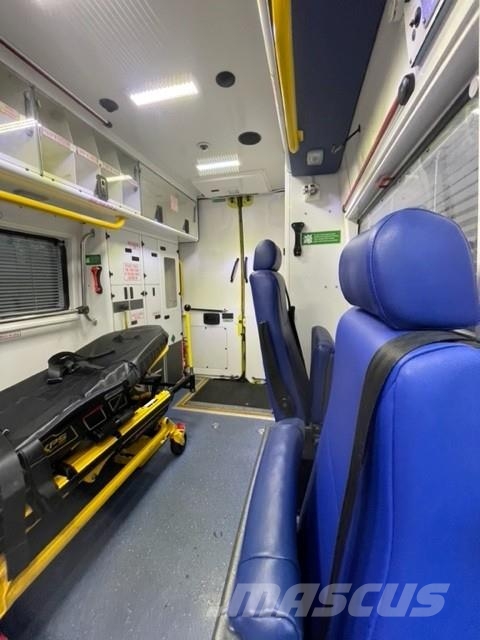 Fiat Ducato A&E Fiat Ducato A&E Vehicle with Stryker Pr Sanitky