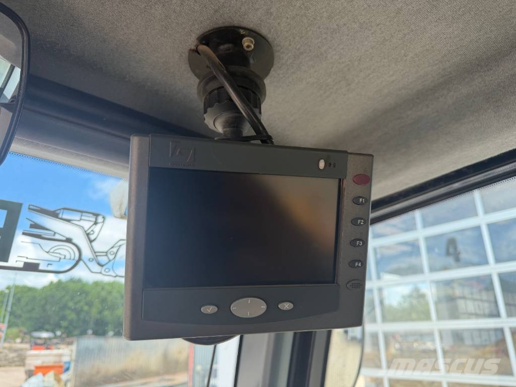 Liebherr LR 624 Laderaupen