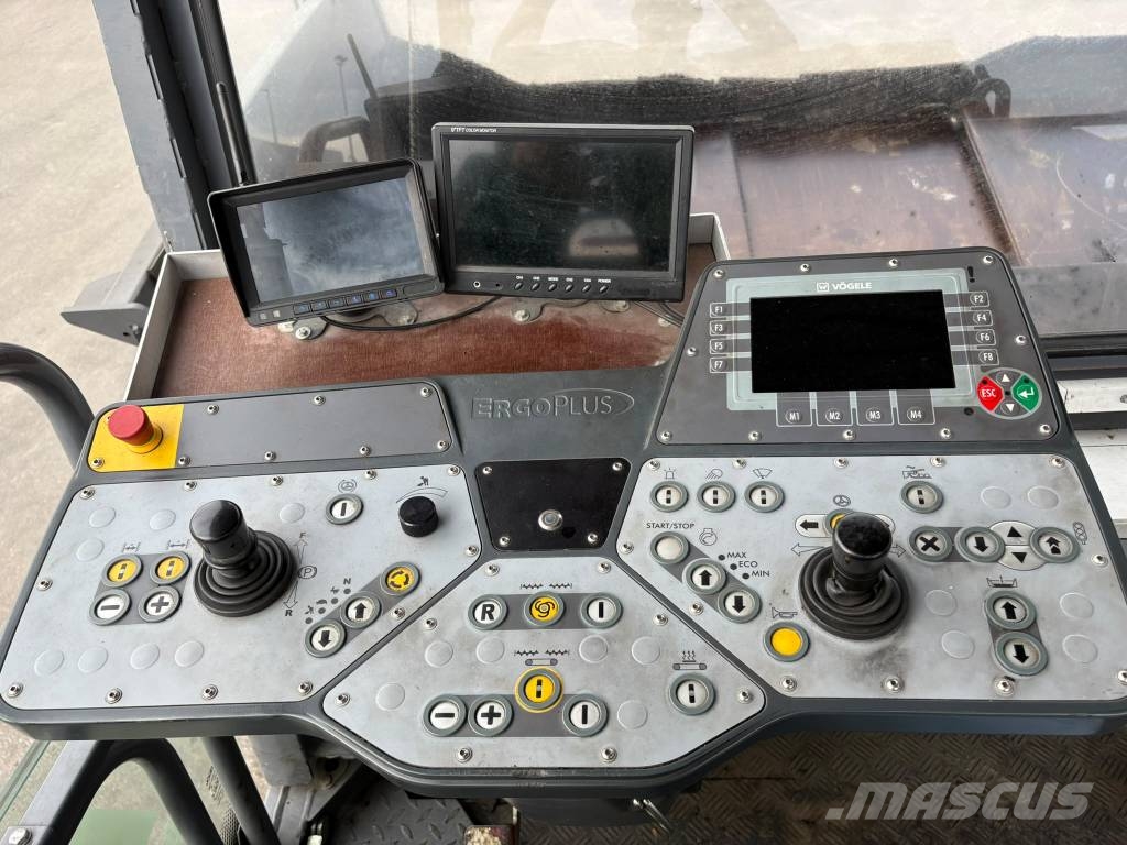 Vögele MT 3000-3i Offset Materialtransportfahrzeuge