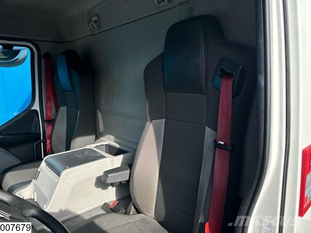 Renault D12 210 EURO 6, Dhollandia Furgons