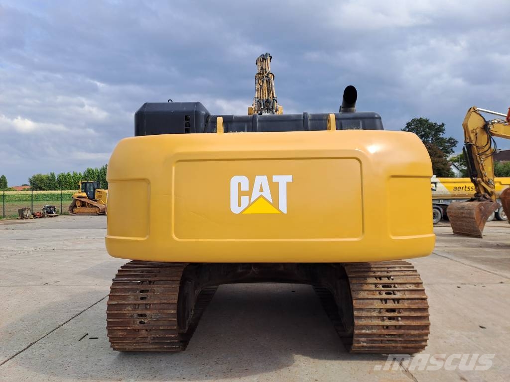 CAT 330DL UHD Koparki gąsienicowe