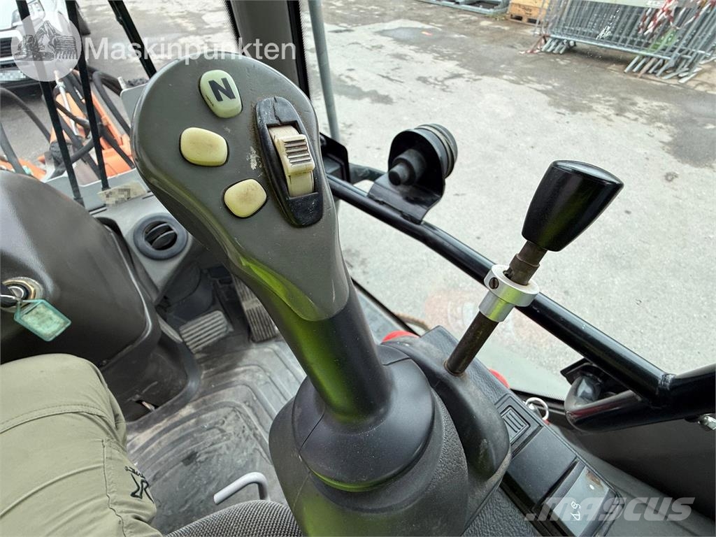Atlas 65 Iekrāvēji uz riteņiem