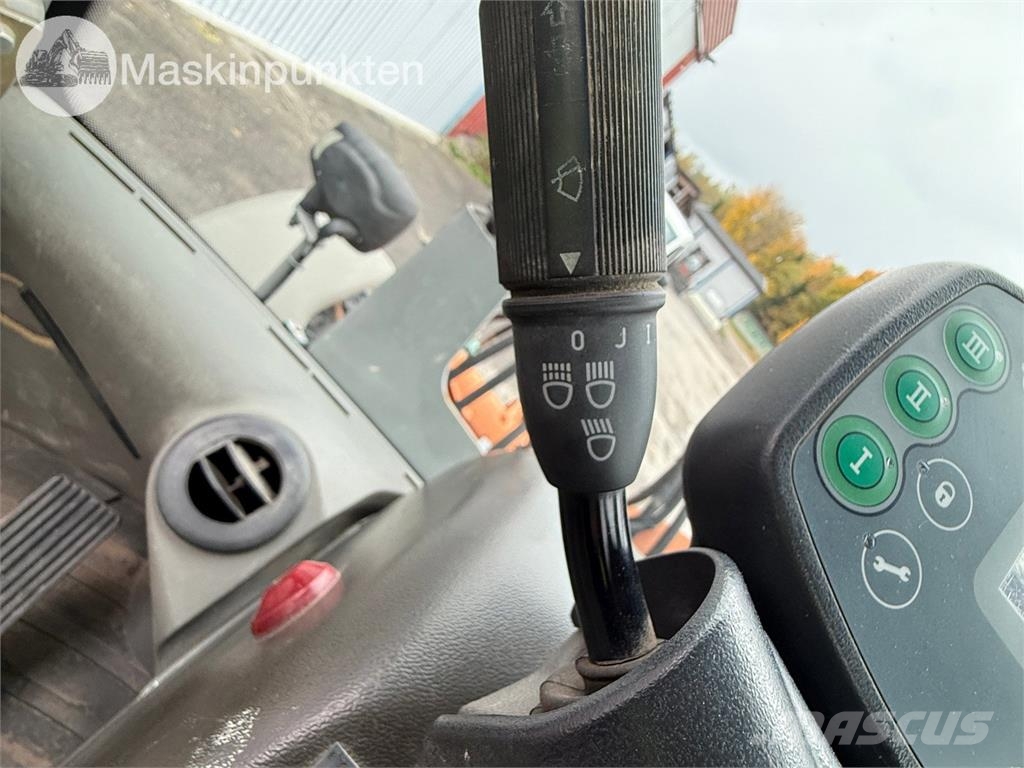 Atlas 65 Iekrāvēji uz riteņiem