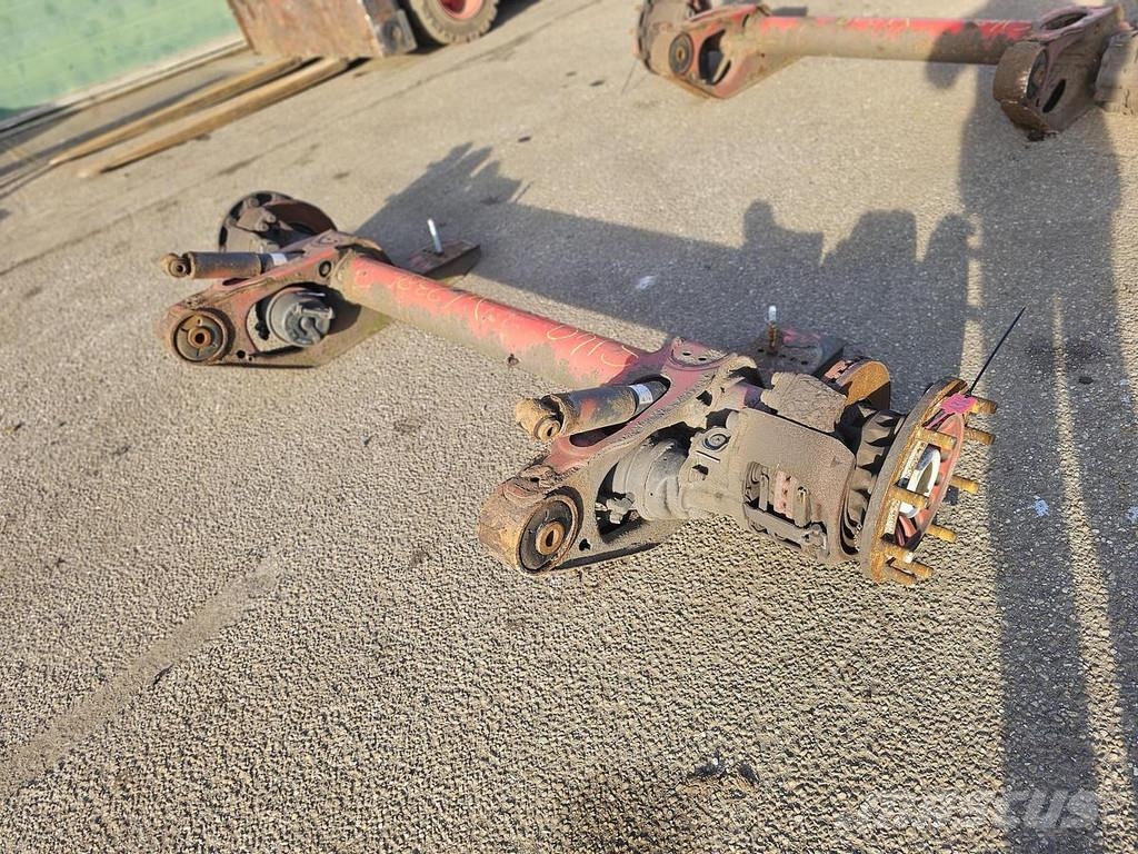 SAF TRAILER AXLE DISC BRAKES 3 PIECES. Осі