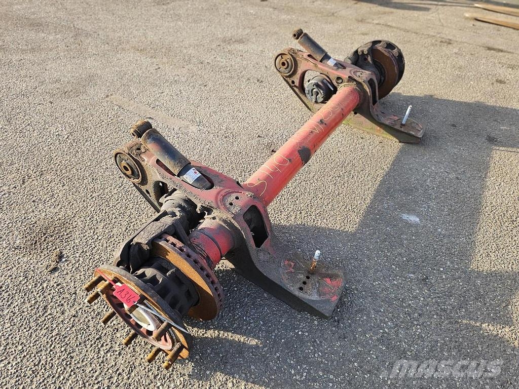 SAF TRAILER AXLE DISC BRAKES 3 PIECES. Осі