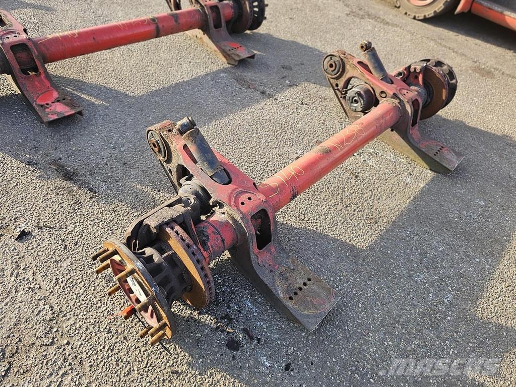 SAF TRAILER AXLE DISC BRAKES 3 PIECES. Осі