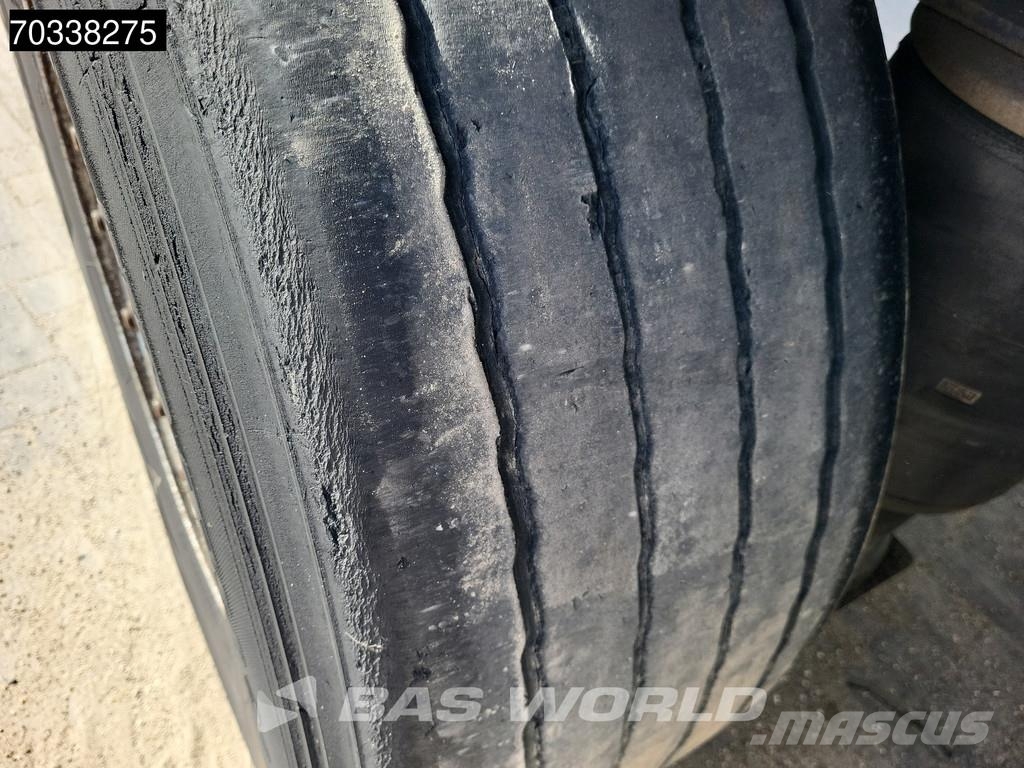 Kögel S24 3 axles Tents puspiekabes