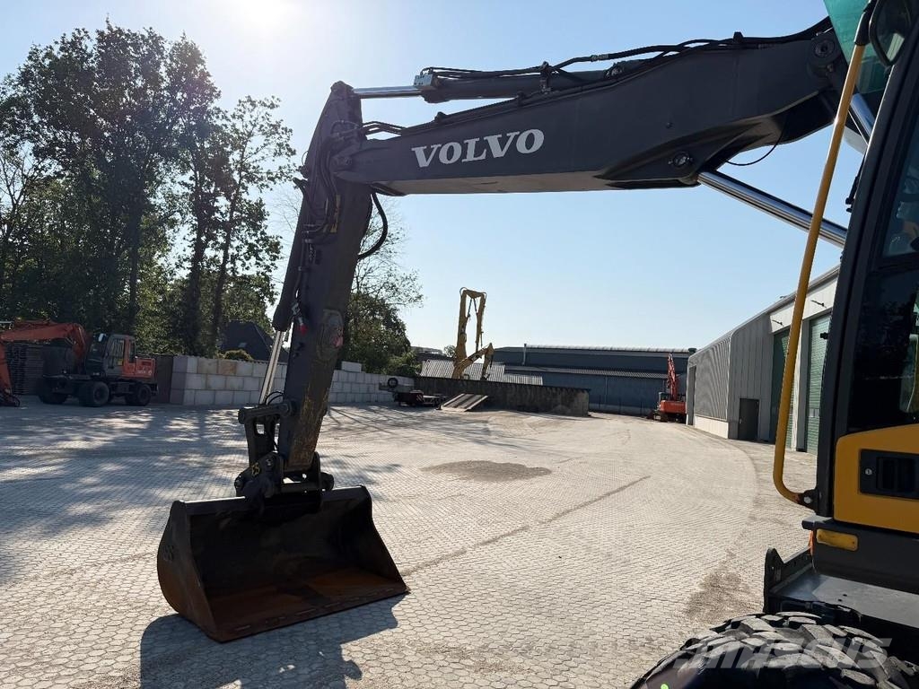 Volvo EW160C ONLY 4319 ORIGINAL HOURS! حفارات بعجل