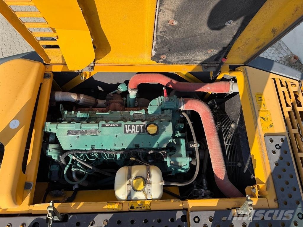 Volvo EW160C ONLY 4319 ORIGINAL HOURS! حفارات بعجل