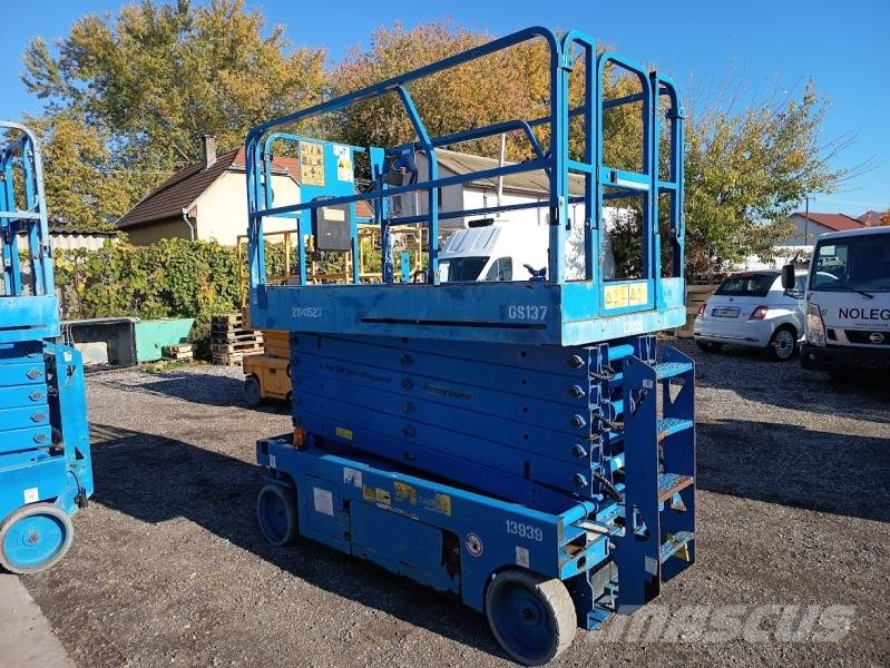 Genie GS4047 - 13,7m - electric Käärtõstukid