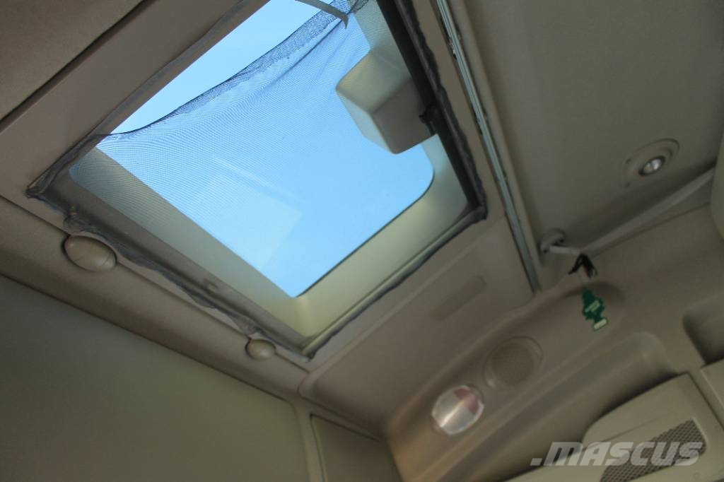 Iveco AS440S46TX/P LNG Traktorske jedinice