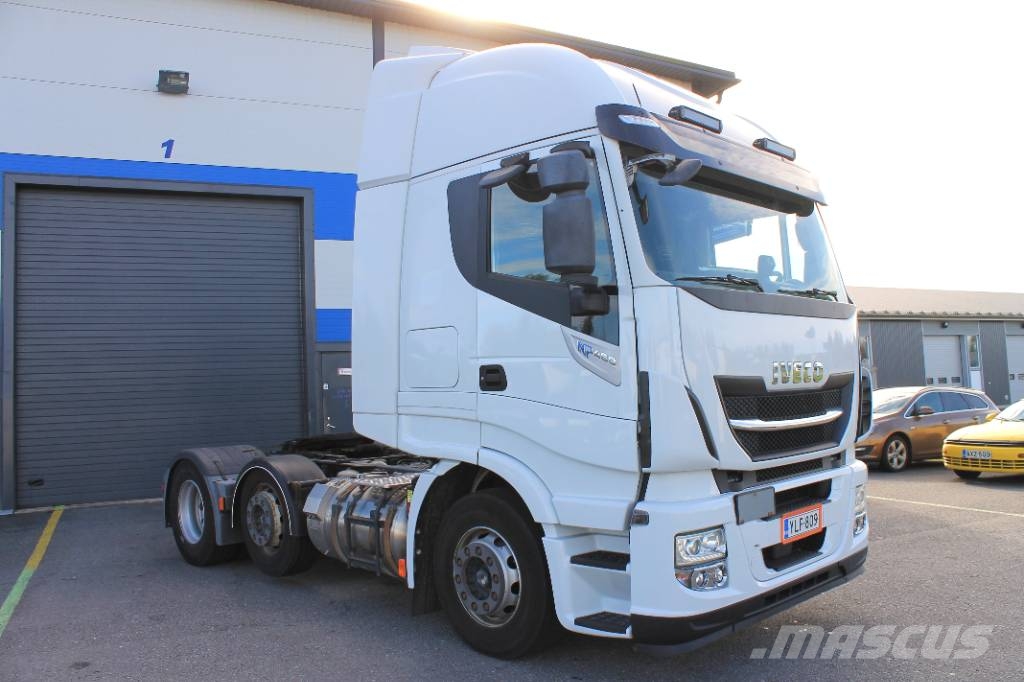 Iveco AS440S46TX/P LNG Traktorske jedinice