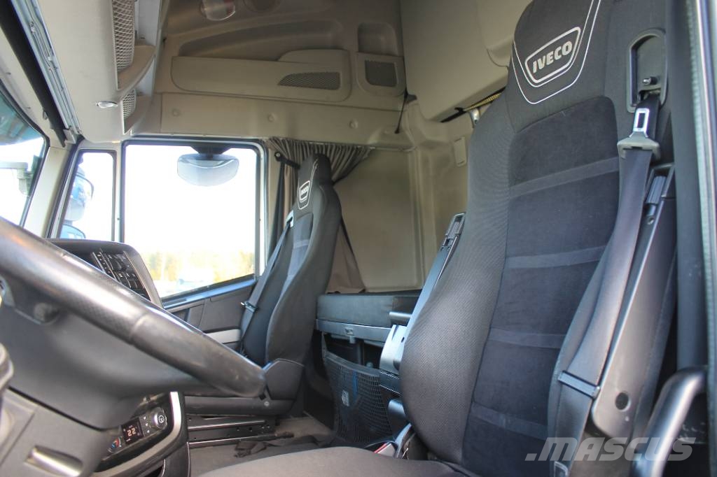 Iveco AS440S46TX/P LNG Traktorske jedinice