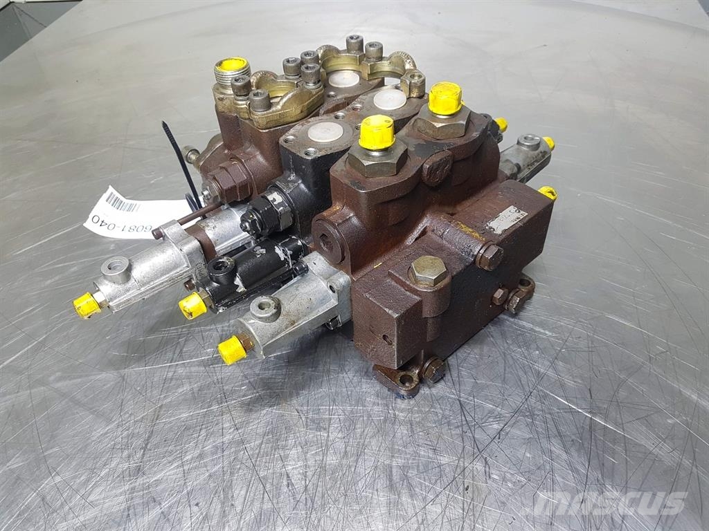 JCB 025 / 202000 - Valve/Ventile/Ventiel Hüdraulika