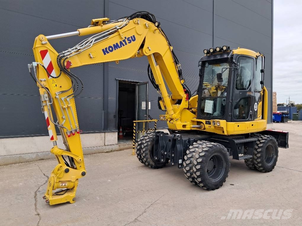 Komatsu PW98MR-11E0 Vidēja lieluma ekskavatori 7 t - 12 t