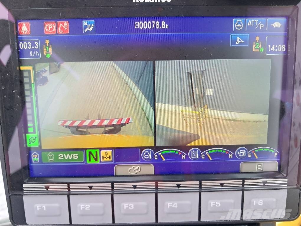 Komatsu PW98MR-11E0 Vidēja lieluma ekskavatori 7 t - 12 t