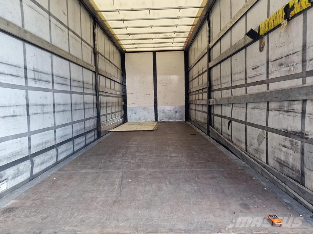 DAF XF 480 SSC 6x2*4 - Tautliner - Full air - Night cl Camiones caja cerrada