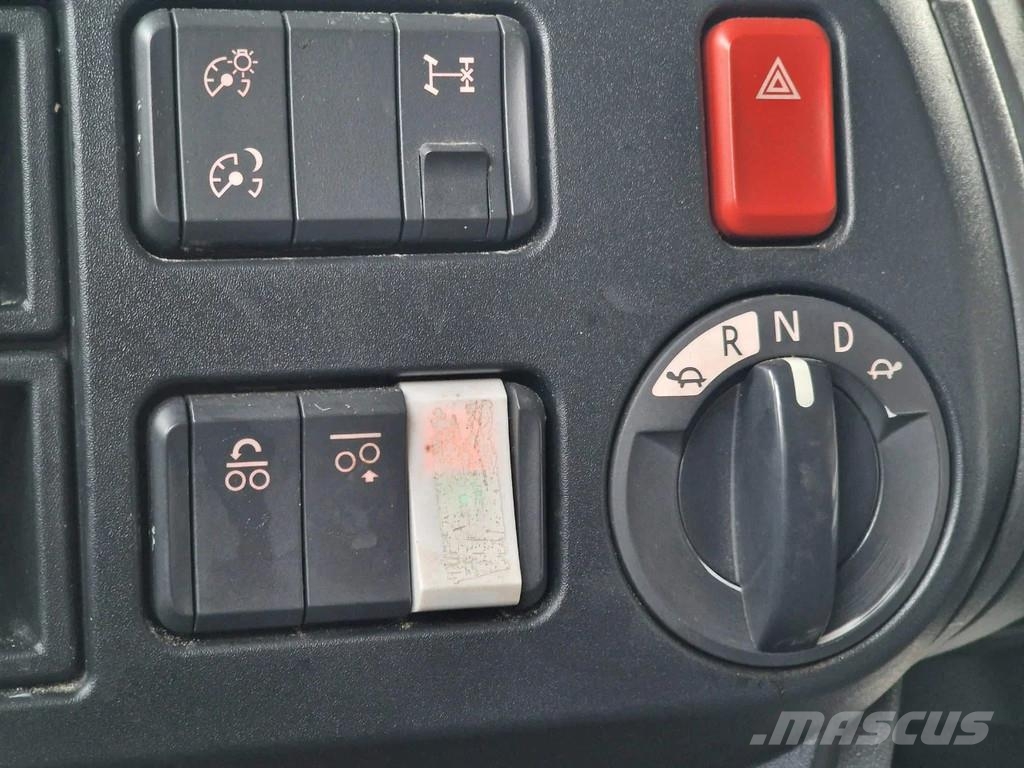 DAF XF 480 SSC 6x2*4 - Tautliner - Full air - Night cl Camiones caja cerrada