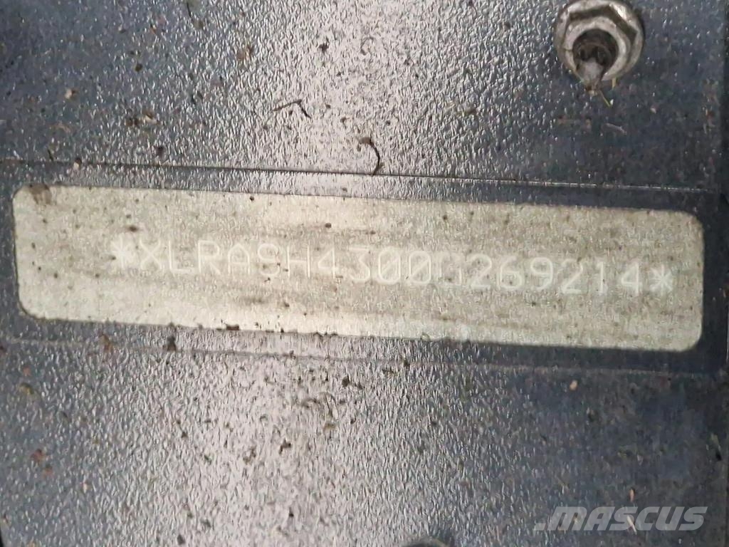 DAF XF 480 SSC 6x2*4 - Tautliner - Full air - Night cl Camiones caja cerrada