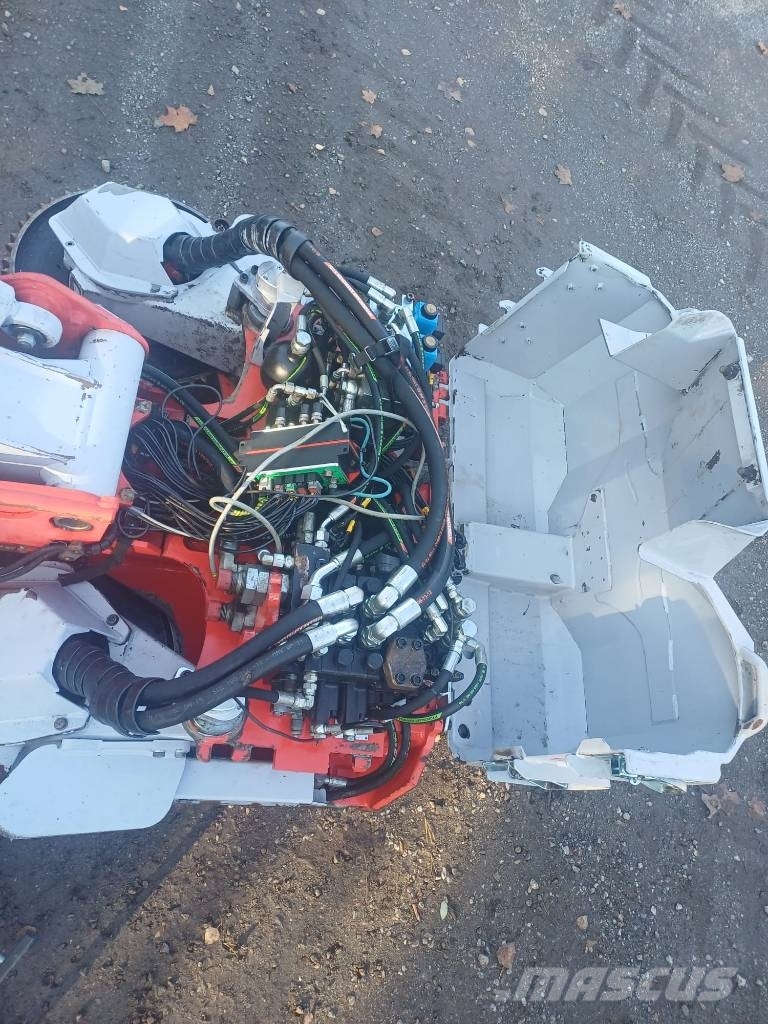 Log Max 7000 C Boomvelkoppen
