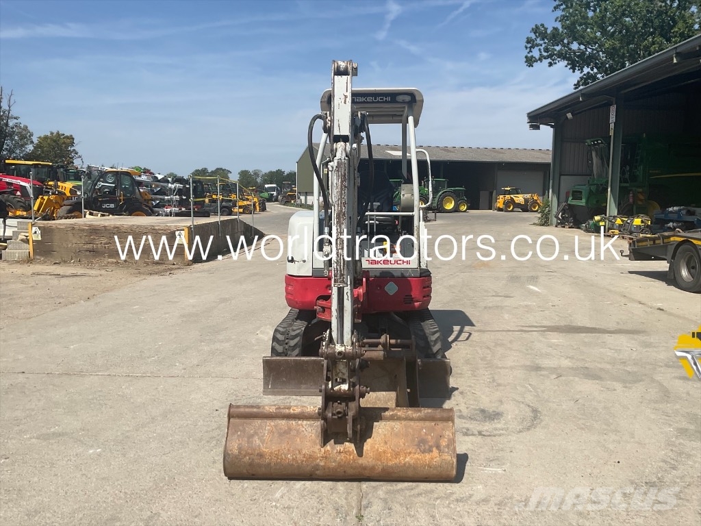 Takeuchi TB 23 R Mini pelle < 7t