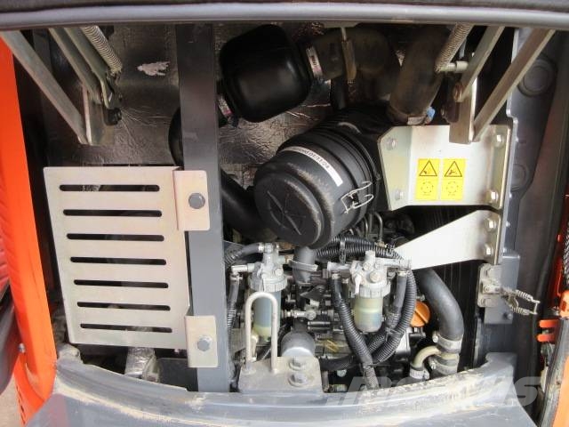 Hitachi ZX 26 U-6 CLR حفارات صغيرة أقل من 7 طن (حفارات صغيرة)