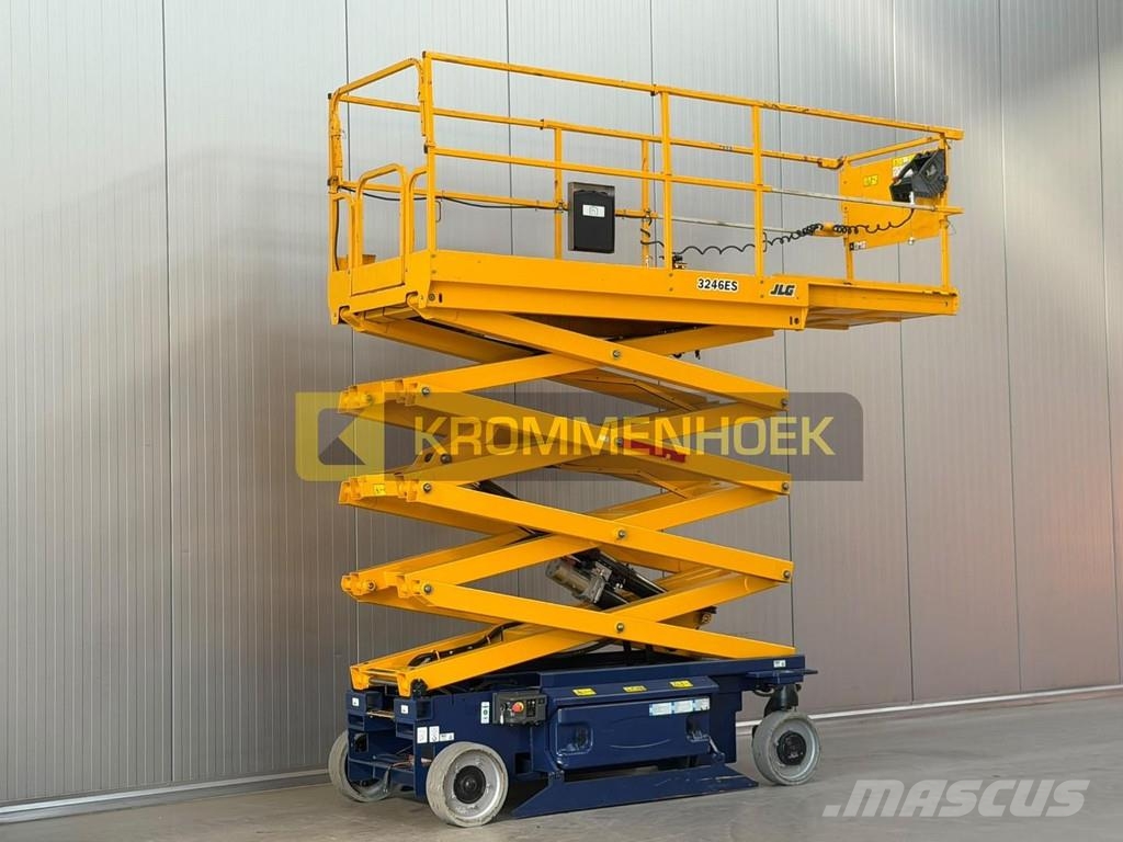 JLG 3246 ES Scissor lifts